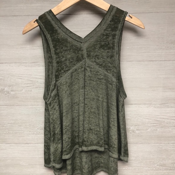 | We the Free | tank top. Size S. - Picture 3 of 5